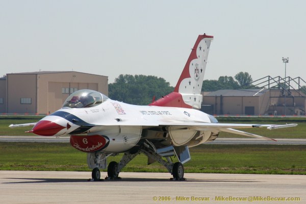 F-16 Thunderbirds