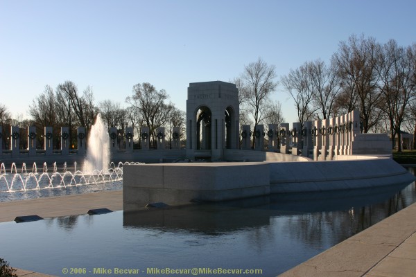 Fountains in the center of the World War II Memorial