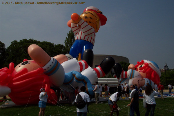 Raggedy Ann, Raggedy Andy, and Garfield balloons
