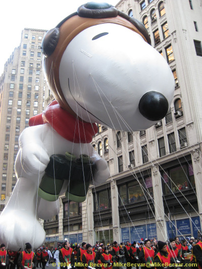 Snoopy Balloon