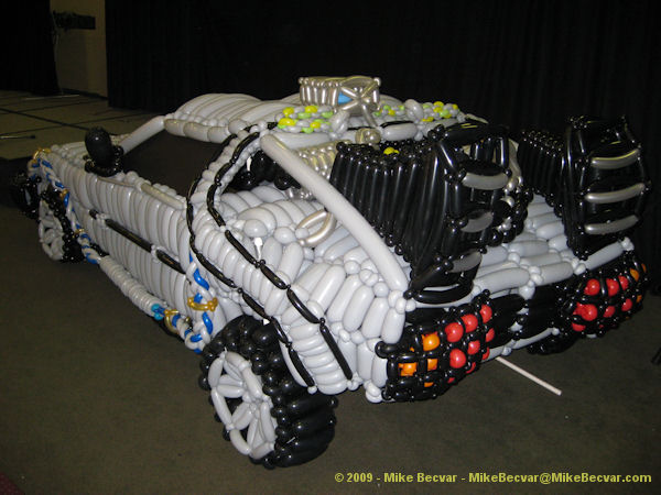 Balloon Delorean